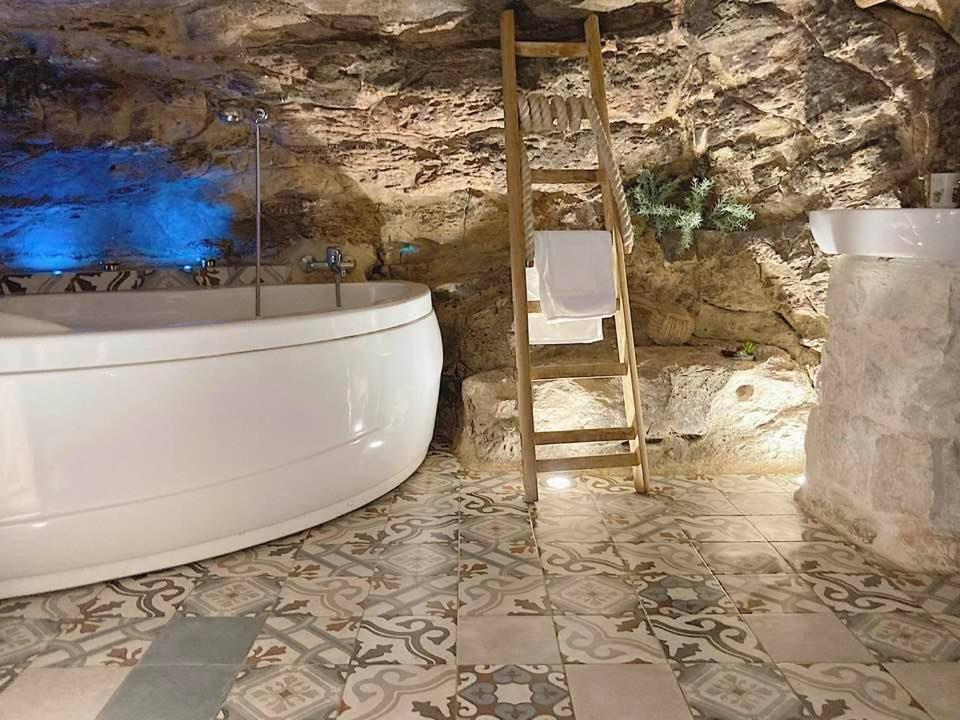 הוילה רגוזה A Timpa Ro Nannu מראה חיצוני תמונה